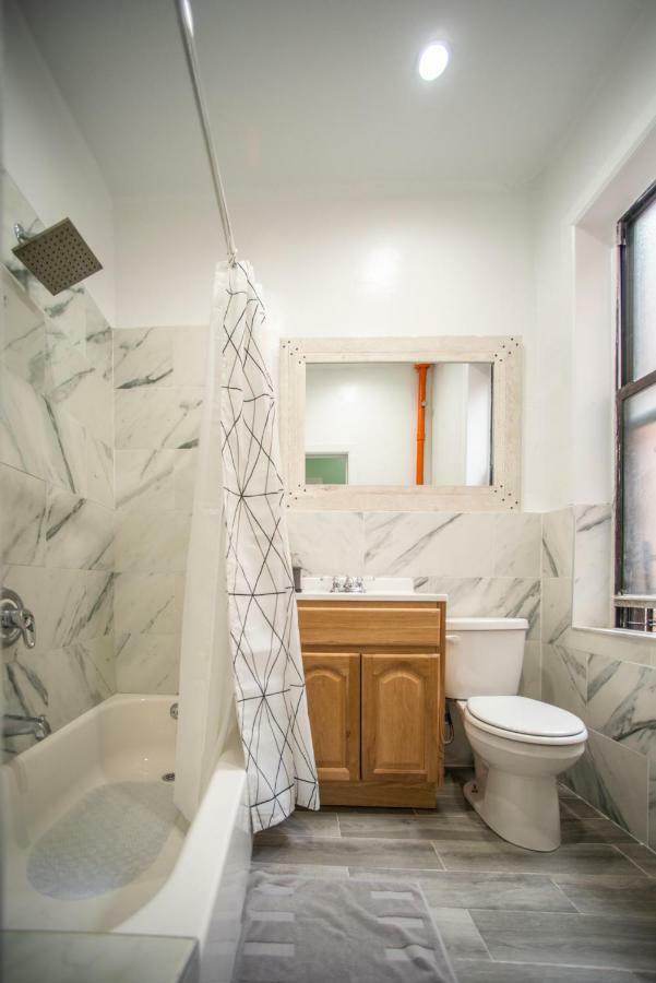 Private Room In A Shared Apartment 15 Minutes To Times Square! Nova Iorque Exterior foto